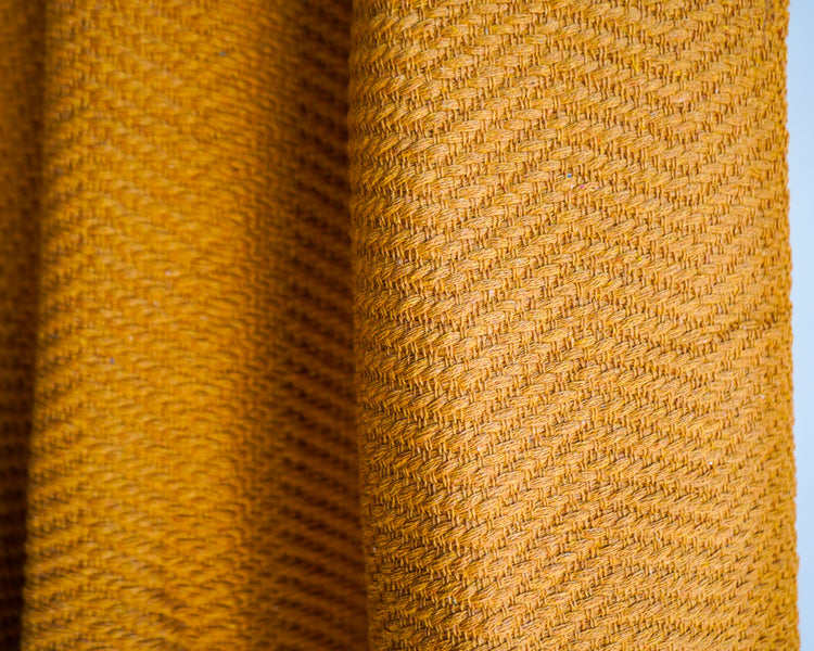 Manta de sofa Mary Ocre